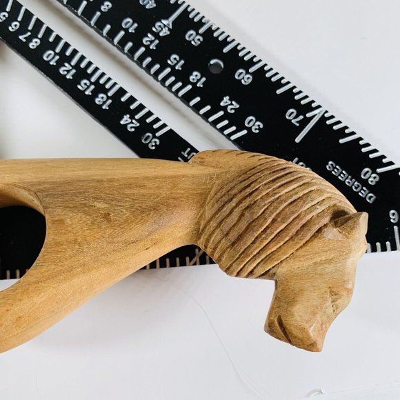 Wooden Carved Safari Animals Napkin Rings 4 Holder Zebra Leopard Tiger Elephant - Picture 15 of 16